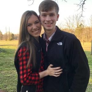 Meet your Posher, Aaron